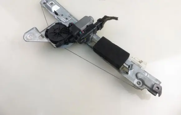 Renault Megane II Rear door window regulator with motor 440726F 8200028068D