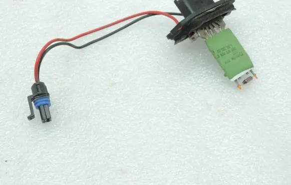 Opel Vivaro Heater blower motor/fan resistor 95518076 4423251