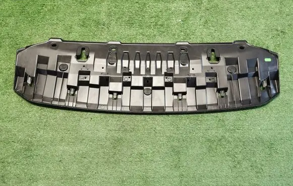 Skoda Superb B8 (3V) Engine splash shield/under tray 3V0807611ADANEK 3V0807611A
