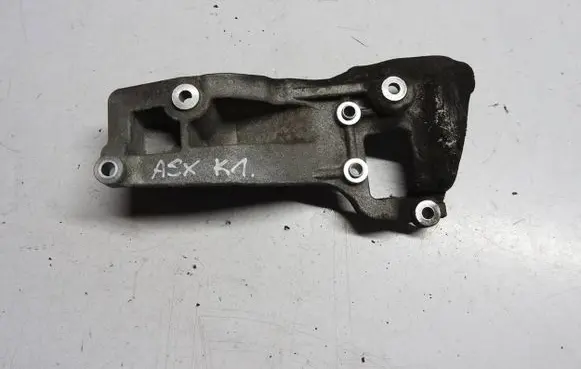 Mitsubishi ASX Engine mounting bracket 1801A070