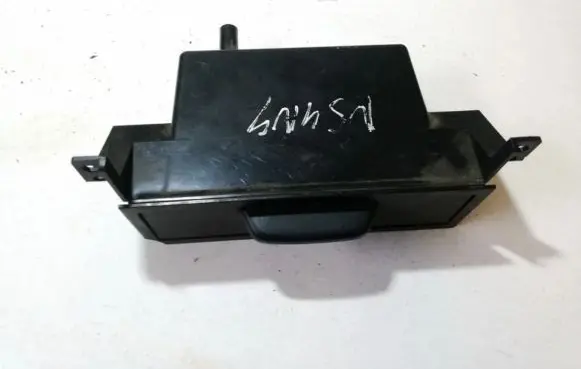 Nissan Sunny Car ashtray 6847563c00