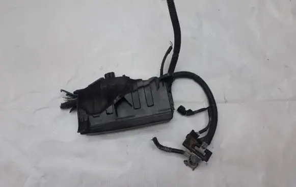 Lexus IS 220D-250-350 Fuse box set 8266253090 82662-53090