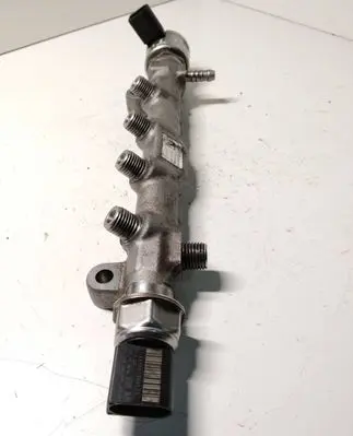 Volkswagen PASSAT B8 Fuel main line pipe 04L089G 04L130764C
