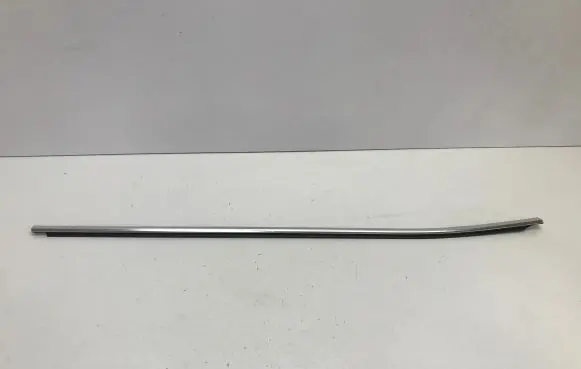 Skoda Enyaq iV Front door glass trim molding 5LA837477A