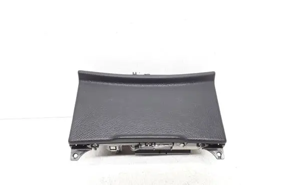 Mercedes-Benz S W221 Ashtray (front) A2216801552