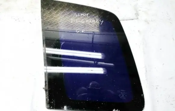 Mazda Premacy Rear side window