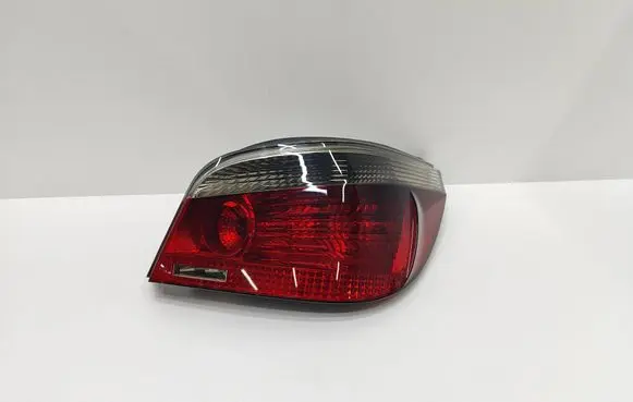 BMW 5 E60 E61 Rear/tail lights 6910768 679067 6923306
