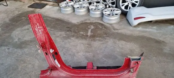 KIA Rio Sill