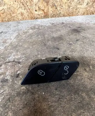 Mercedes-Benz ML W164 Central locking switch button A2518201010 03078060