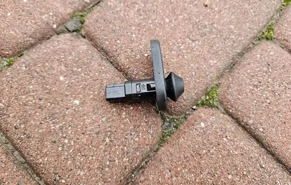 Toyota Camry VIII XV70 Bonnet alarm switch sensor OPELCZESCI.com-C42