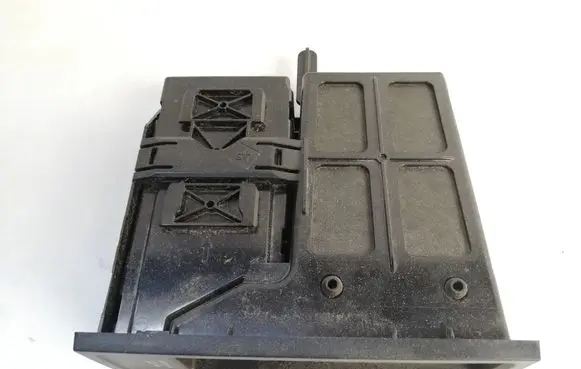 Volkswagen Touran I AUX in-socket connector 5N0035342D