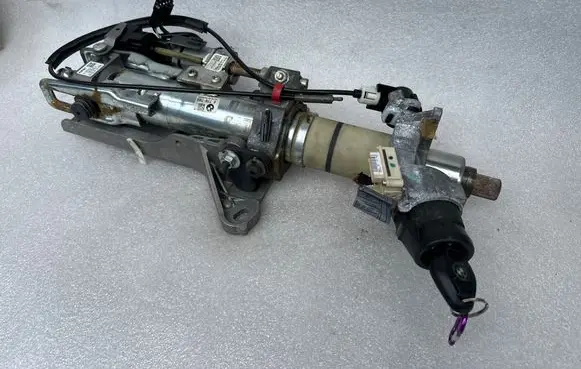 BMW 5 E60 E61 Steering wheel axle set 6943850 6770705 31697