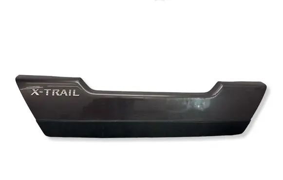 Nissan X-Trail T31 Tailgate trim 90901JG00A 90901JG10A K55G