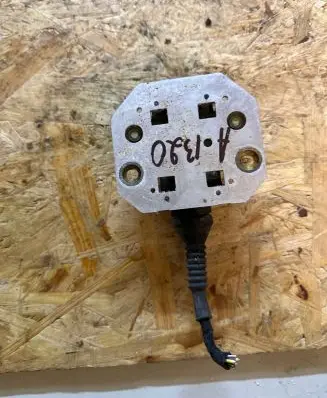 Volkswagen PASSAT B5.5 ESP acceleration yaw rate sensor 0265005213 409070298