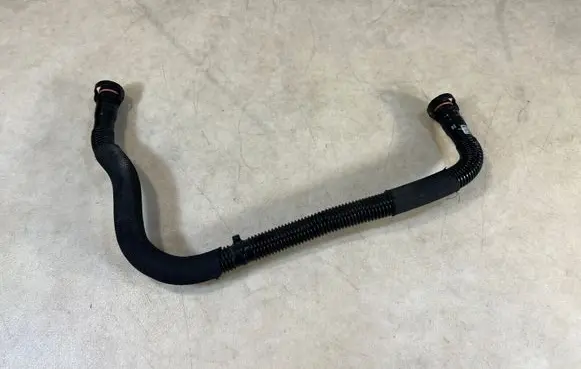 Porsche 911 991 Fuel injector supply line/pipe 9A110751046