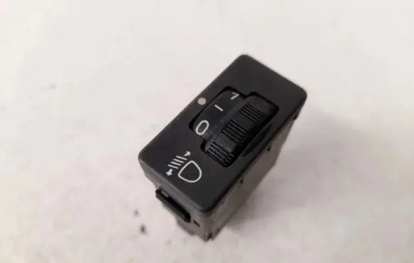 Citroen Xsara Headlight level adjustment motor 