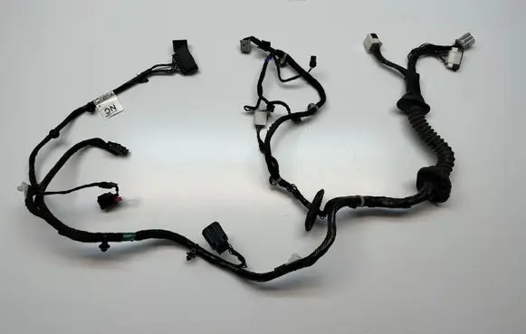 Ford Ranger Rear door wiring loom JB3T14631