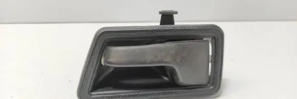 Volkswagen Jetta II Front door interior handle 321837235A