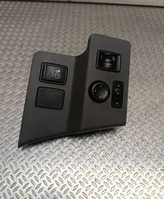 Nissan e-NV200 Seat control switch 684854FA0A