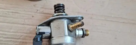 Audi A5 Mechanical fuel pump 06G127025G 3011041767 0261520461