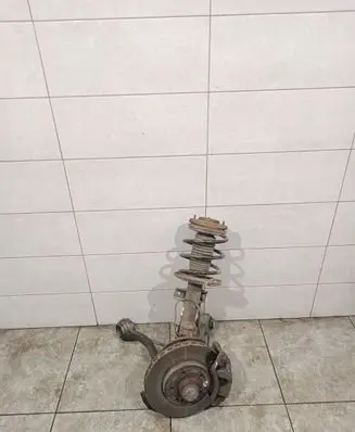 Mercedes-Benz SLK R171 Front wheel hub spindle knuckle A2043304311 A2033303311