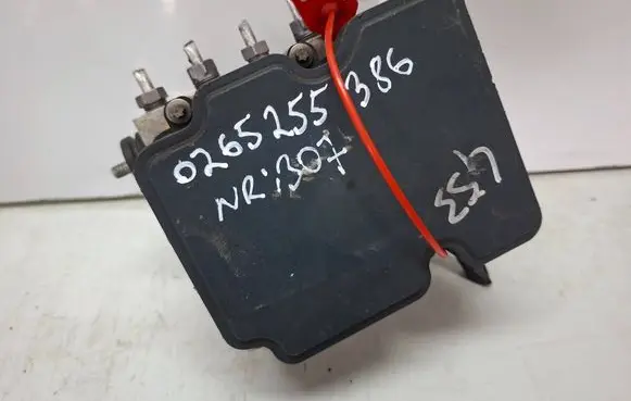 Renault Twingo III ABS control unit/module S27647307 476804794R A4539005902