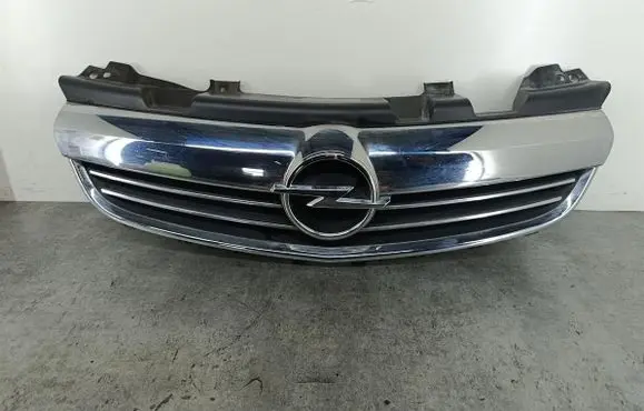 Opel Zafira B Front grill 