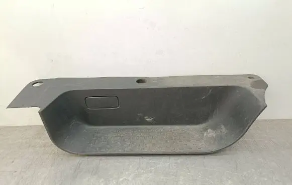 Renault Trafic III (X82) Front sill trim cover 769518239R SP7612 93450152