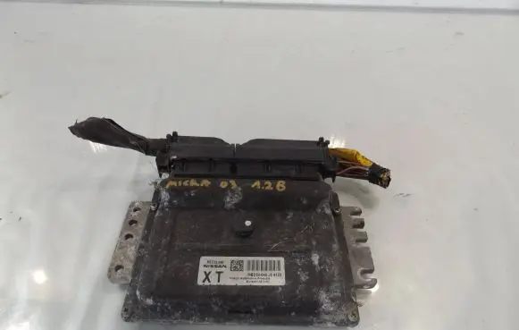 Nissan Micra Engine control unit/module MEC32040