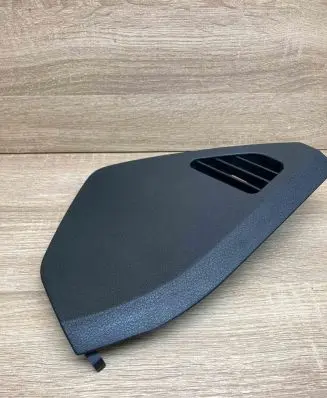 Mercedes-Benz E W211 Dashboard side end trim 2116890139 T0013785