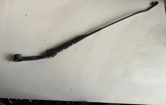 KIA Shuma Front wiper blade arm