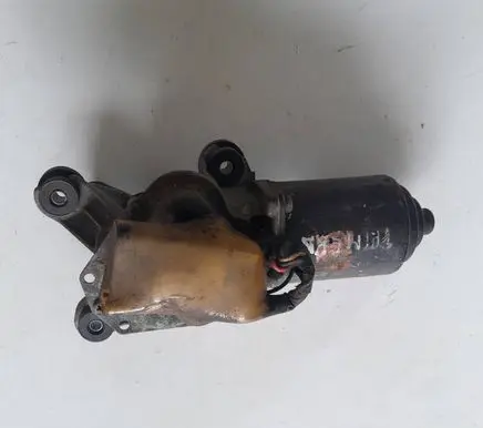Nissan Primera Wiper motor 