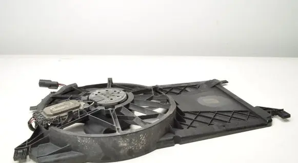 Volvo C30 Electric radiator cooling fan 3M5H8C607RJ