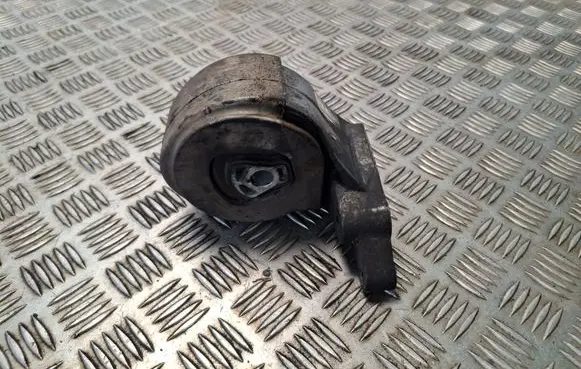 Opel Insignia A Engine mount bracket 13228306