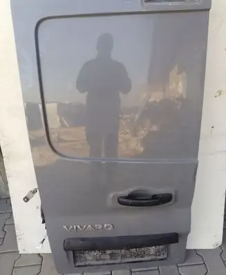 Renault Trafic III (X82) Back/rear loading door 665122579R