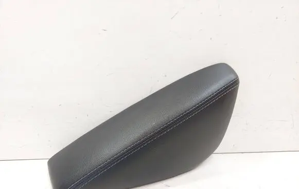 Peugeot 4007 Front door interior handle trim 3H45X