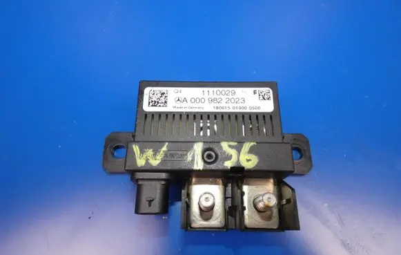 Mercedes-Benz GLA W156 X156 Charging relay A0009822023 18061501400