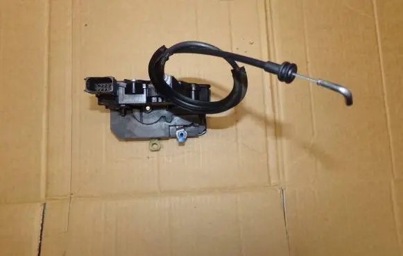 Fiat Punto (199) Front door lock 51797558 1502101852A 970573102
