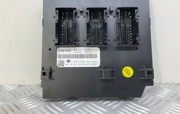 Audi A1 Comfort/convenience module 8X0907063g