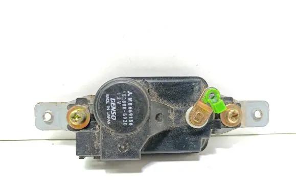 Mitsubishi Pajero Other interior part MB669156