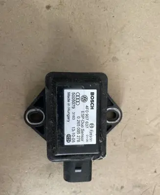 Audi A6 S6 C6 4F ESP acceleration yaw rate sensor 4F0907637