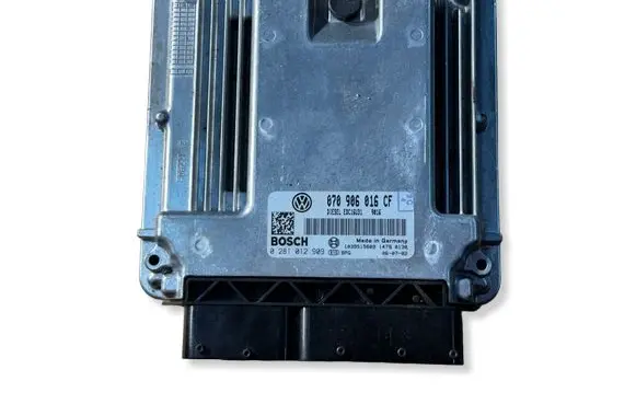 Volkswagen Transporter - Caravelle T5 Engine control unit/module 070906016CF