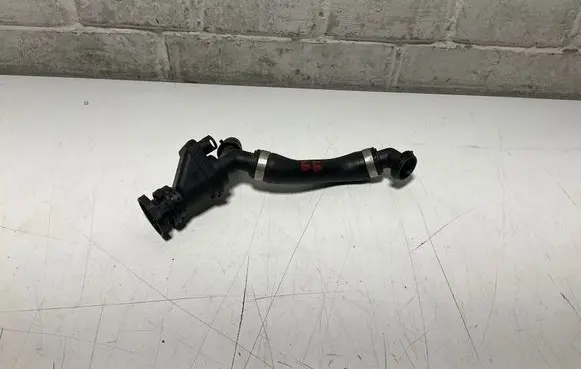 BMW 6 F06 Gran coupe Breather hose/pipe 7640285 72352170 70529939