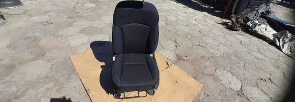 Subaru Forester SJ Front driver seat 