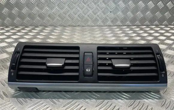 BMW X5 E70 Dash center air vent grill 9210705 9220101