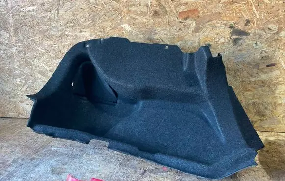Volvo S60 Trunk/boot lower side trim panel 39582022