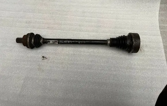 Volkswagen Golf VI Rear driveshaft 1K0501203D