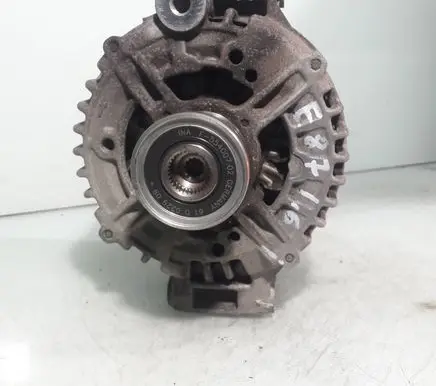 BMW 1 E81 E87 Generator/alternator 7550469 0121715017
