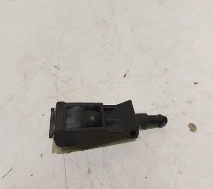 Volkswagen Golf IV Windshield washer spray nozzle 6E0955985