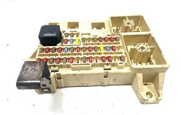 Jaguar S-Type Fuse module 4R8T14A067AB 0422041